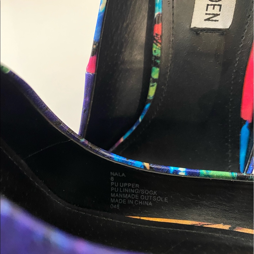 Steve Madden Floral Heels -GREAT CONDITION! - Picture 6 of 6
